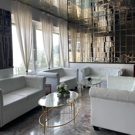 Marco Polo فندق 3*